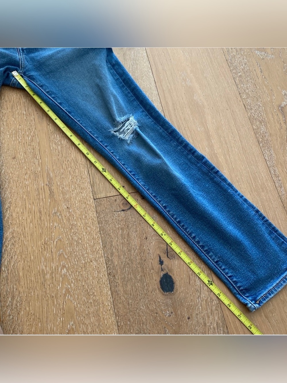 LEVIS Wedgie Straight Crop (25) - Picture 7 of 11